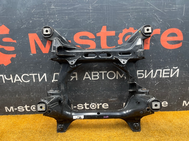 Балка поперечная (подрамник), 4000 рублей, Красноярск