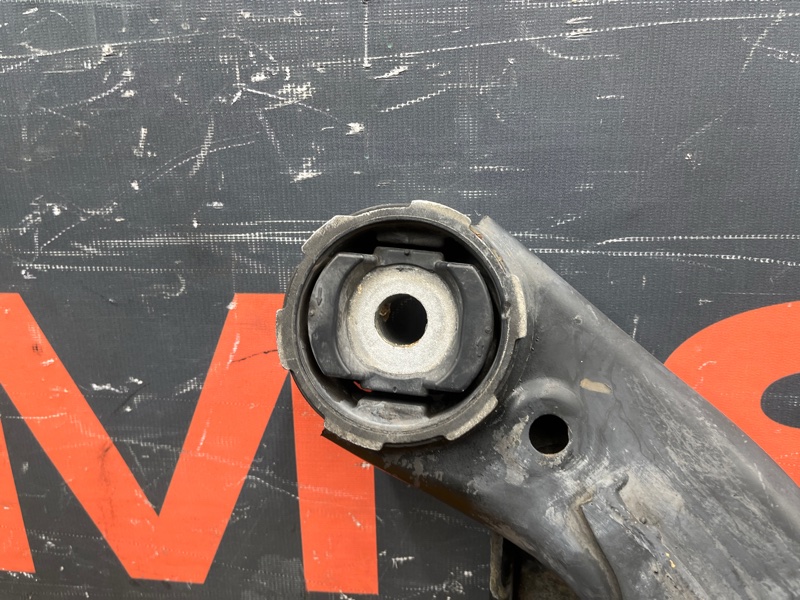 Балка поперечная (подрамник), 4000 рублей, Красноярск