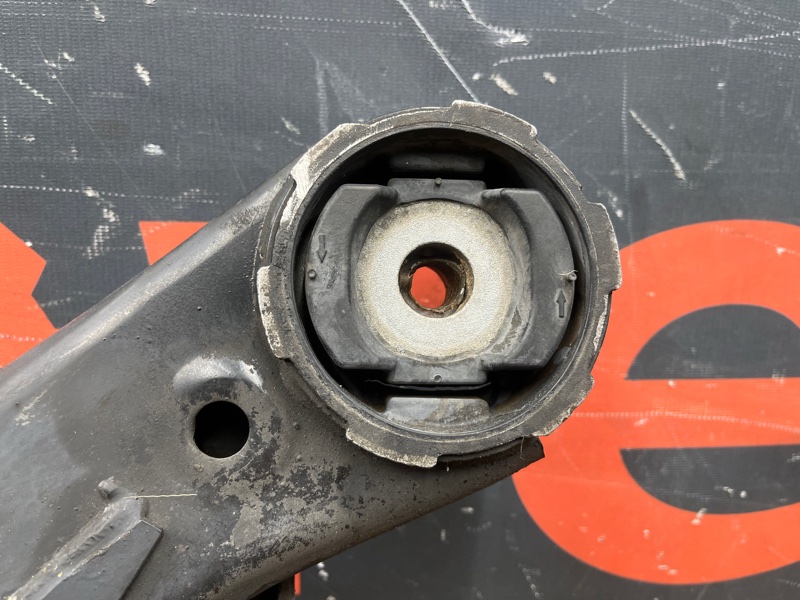 Балка поперечная (подрамник), 4000 рублей, Красноярск