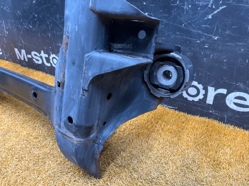 Балка поперечная (подрамник), 4000 рублей, Красноярск