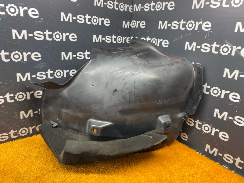 подкрылок, 800 рублей, Красноярск