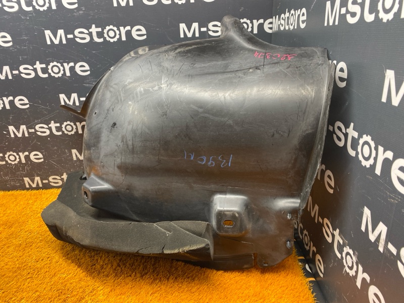 подкрылок, 800 рублей, Красноярск