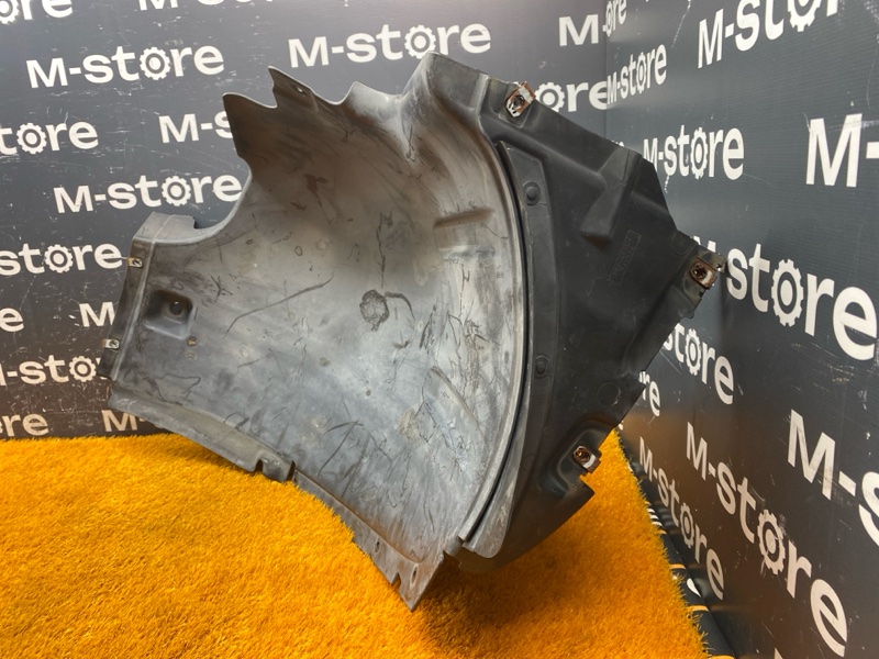 подкрылок, 4000 рублей, Красноярск