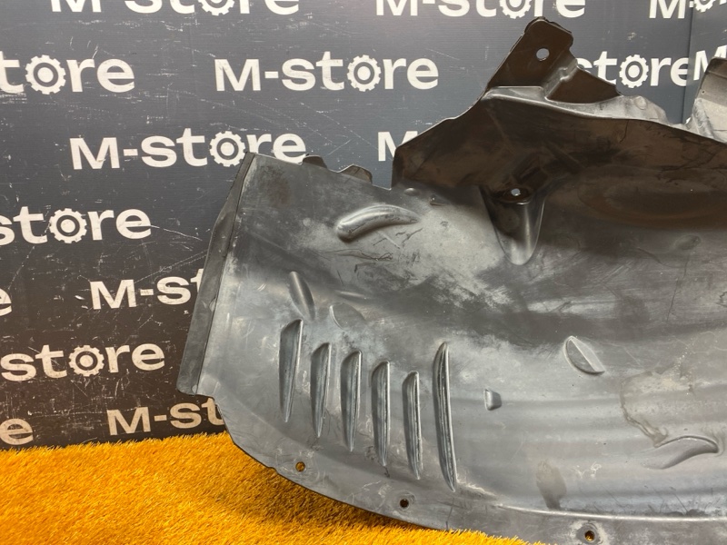 подкрылок, 4000 рублей, Красноярск