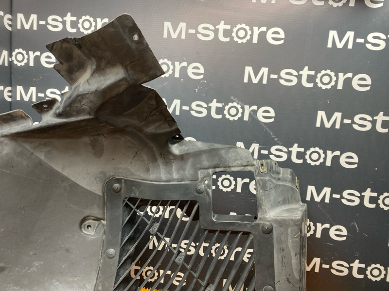 подкрылок, 9000 рублей, Красноярск