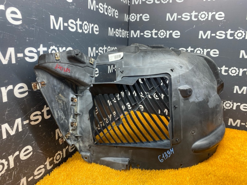 подкрылок, 9000 рублей, Красноярск