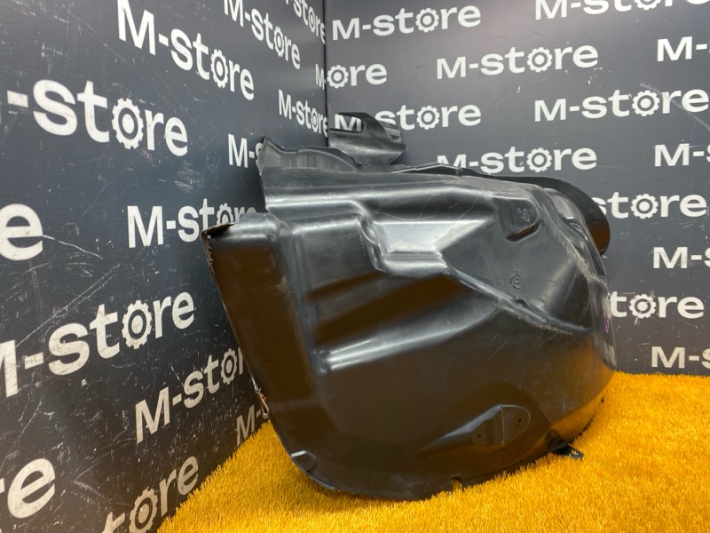 подкрылок, 8000 рублей, Красноярск