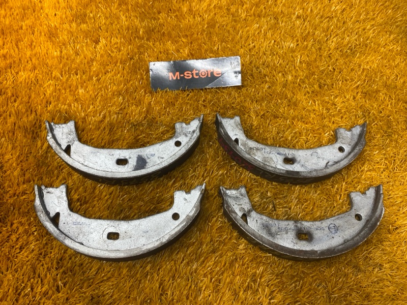 Колодки ручника, 500 рублей, Красноярск