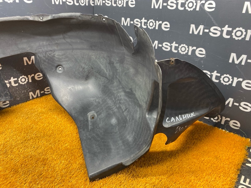 подкрылок, 8500 рублей, Красноярск