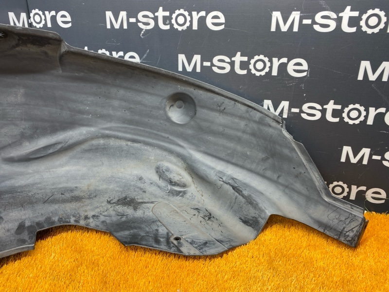 подкрылок, 1500 рублей, Красноярск