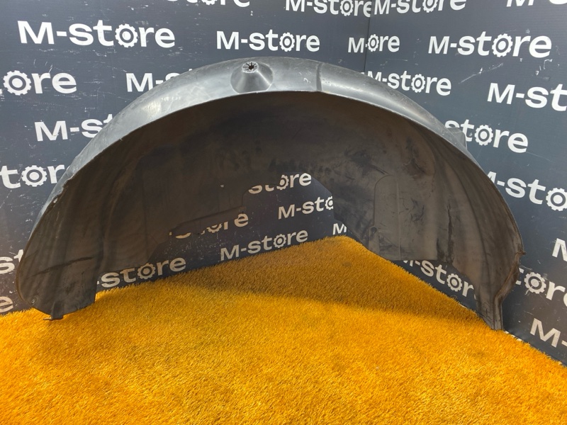 подкрылок, 1500 рублей, Красноярск