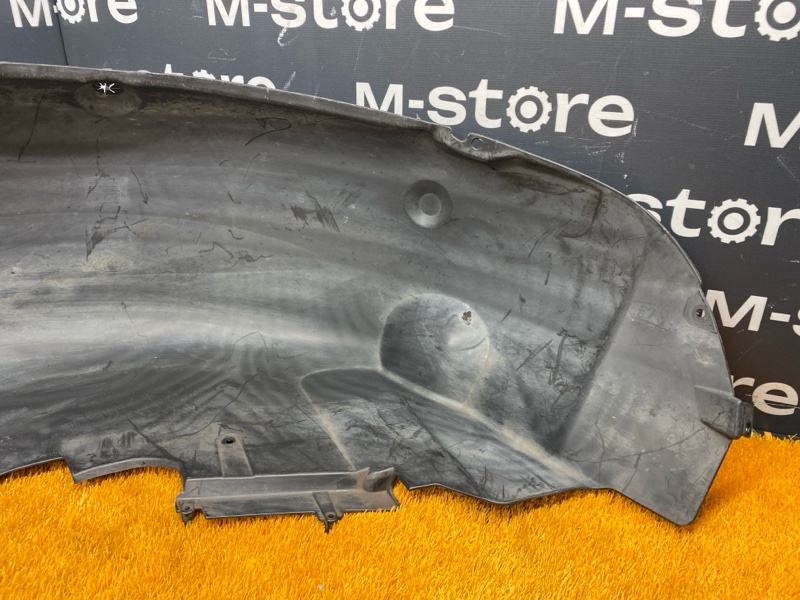 подкрылок, 1500 рублей, Красноярск