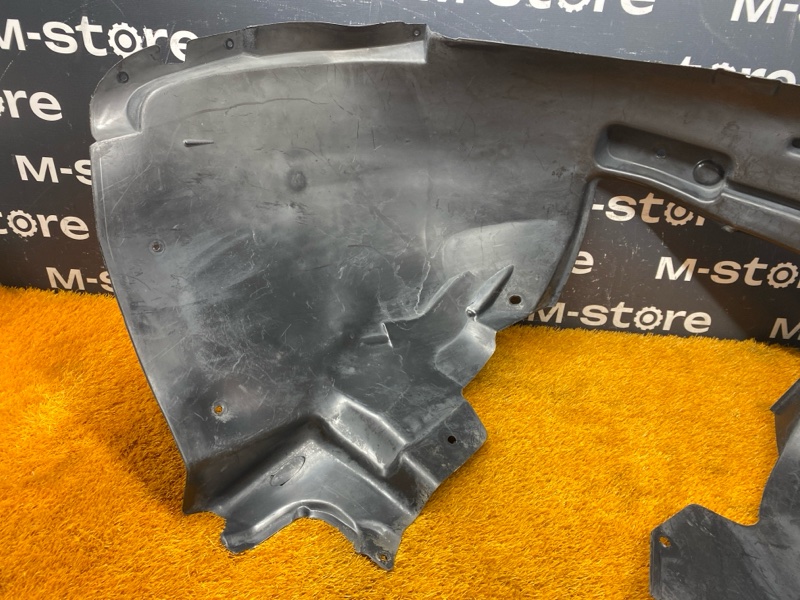 подкрылок, 8000 рублей, Красноярск