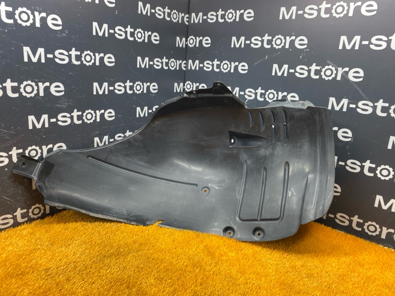 подкрылок, 5000 рублей, Красноярск