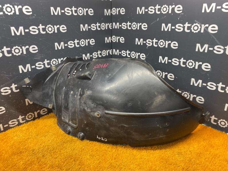 подкрылок, 5000 рублей, Красноярск