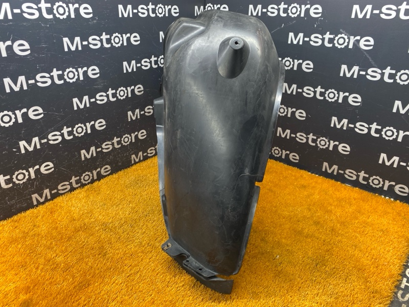 подкрылок, 1000 рублей, Красноярск