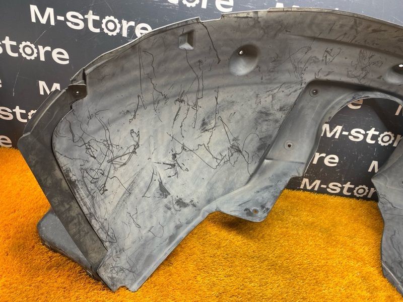 подкрылок, 5000 рублей, Красноярск