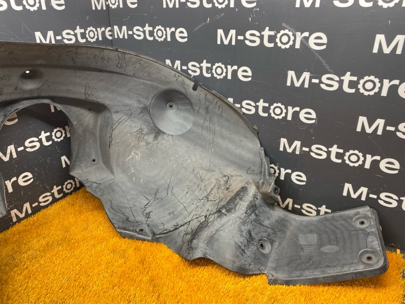 подкрылок, 5000 рублей, Красноярск