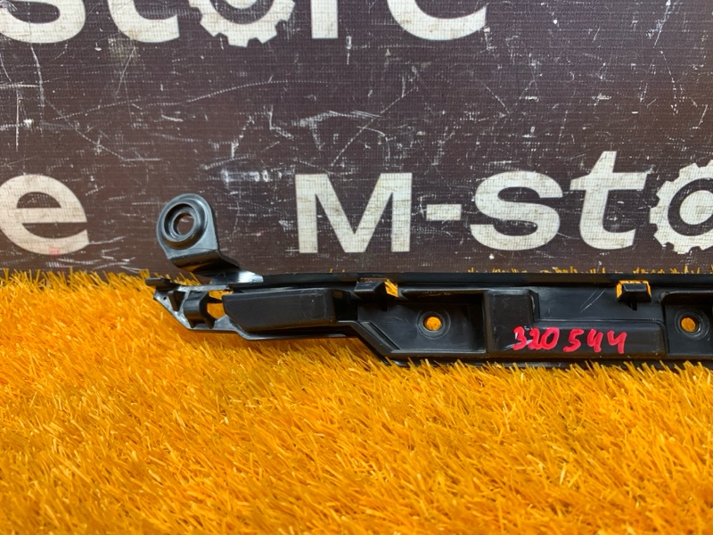 крепление бампера, 500 рублей, Красноярск