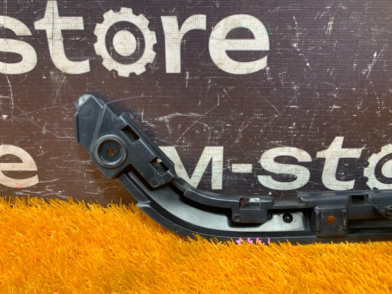 крепление бампера, 500 рублей, Красноярск