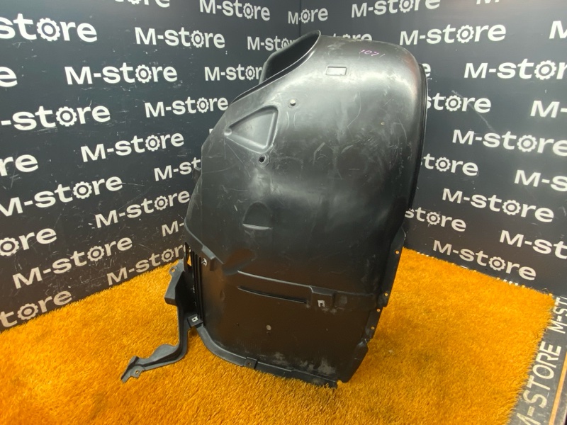 подкрылок, 3200 рублей, Красноярск