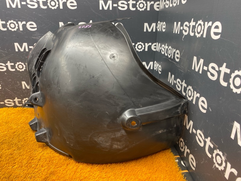 подкрылок, 3000 рублей, Красноярск