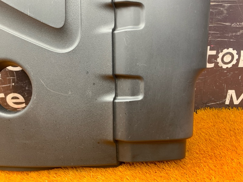 крышка двигателя, 2000 рублей, Красноярск