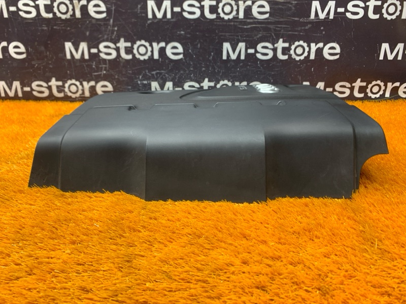 крышка двигателя, 2000 рублей, Красноярск