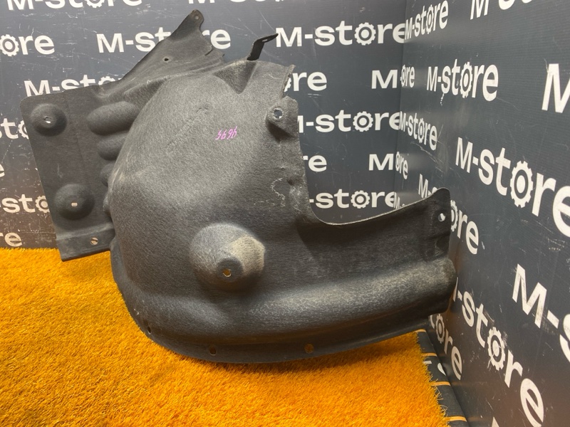 подкрылок, 2000 рублей, Красноярск