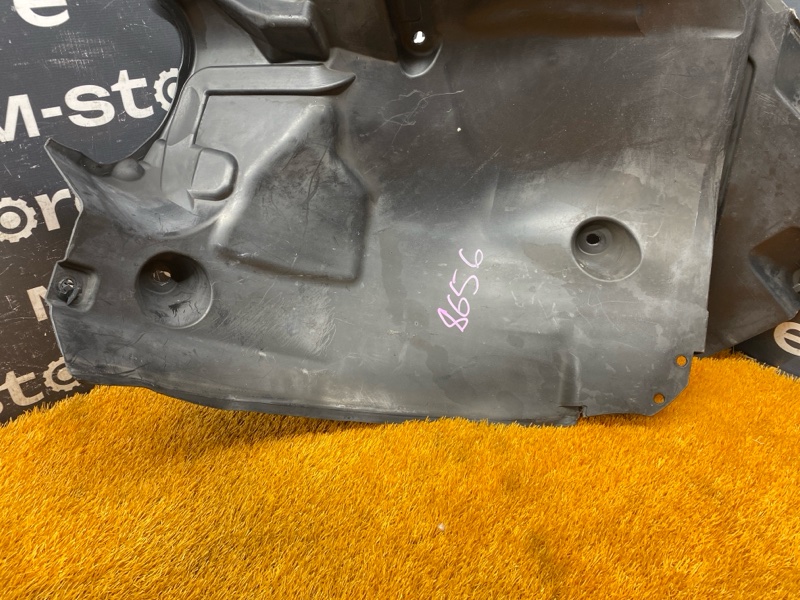 подкрылок, 1500 рублей, Красноярск