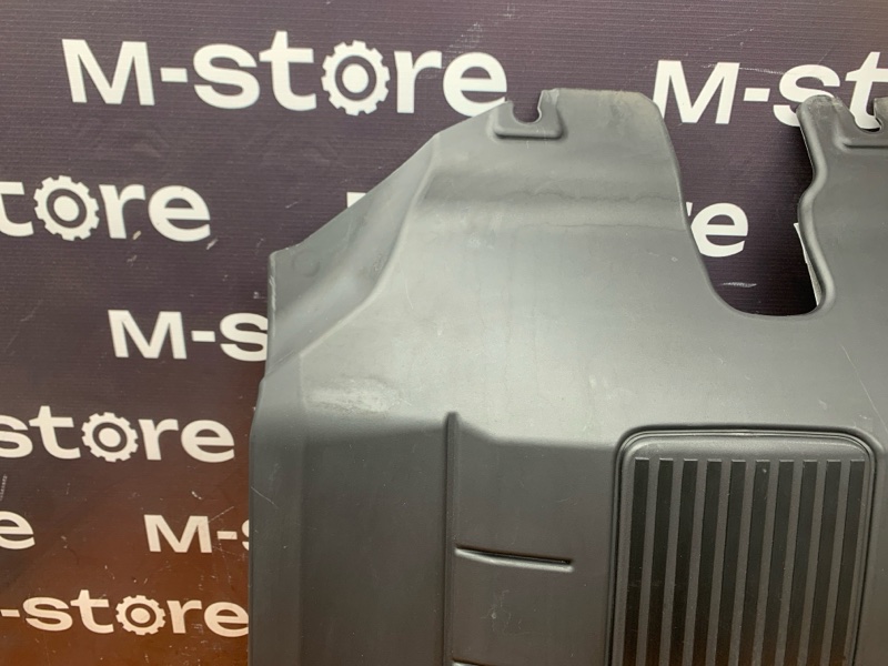 крышка двигателя, 2000 рублей, Красноярск