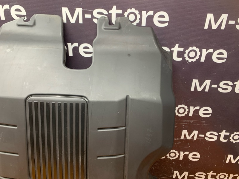 крышка двигателя, 2000 рублей, Красноярск