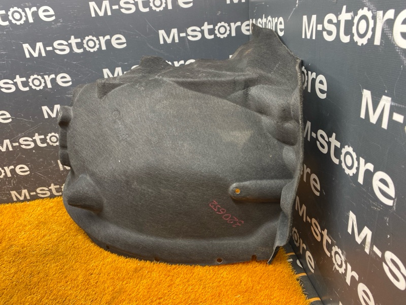 подкрылок, 2000 рублей, Красноярск