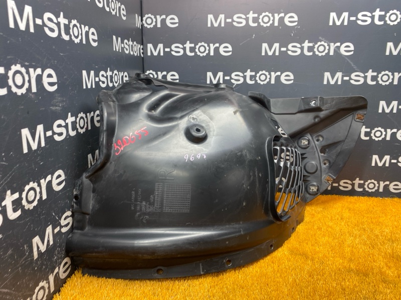 подкрылок, 5000 рублей, Красноярск