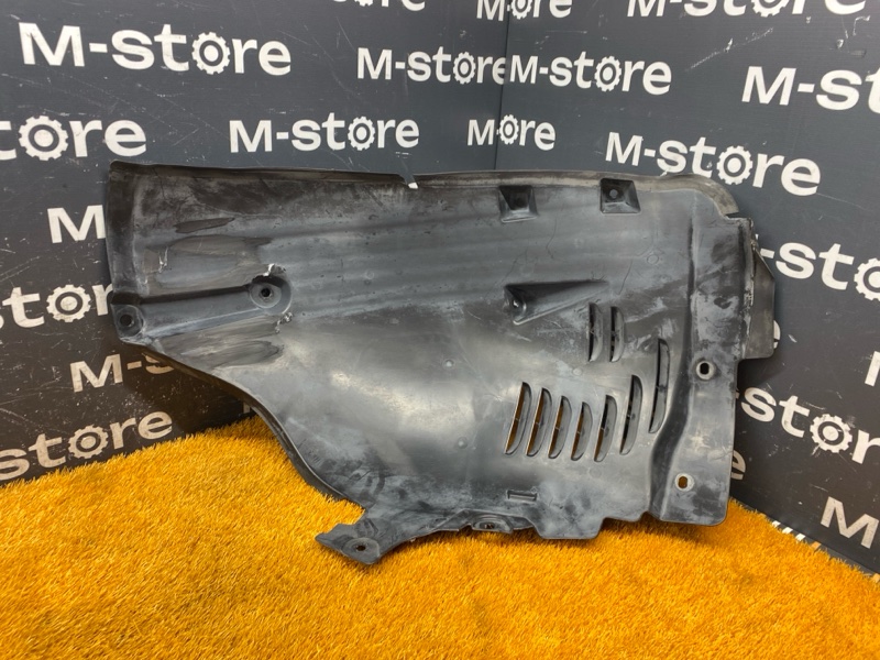 подкрылок, 4000 рублей, Красноярск