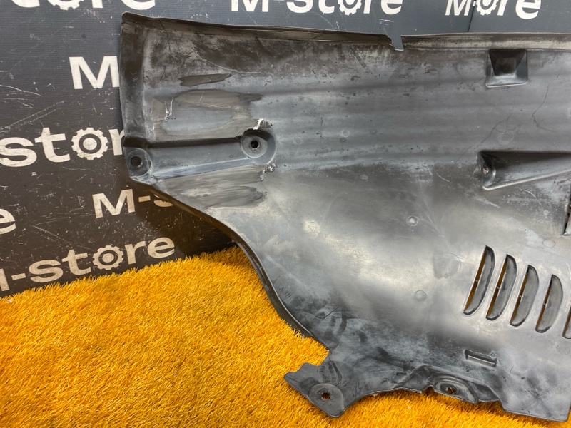 подкрылок, 4000 рублей, Красноярск