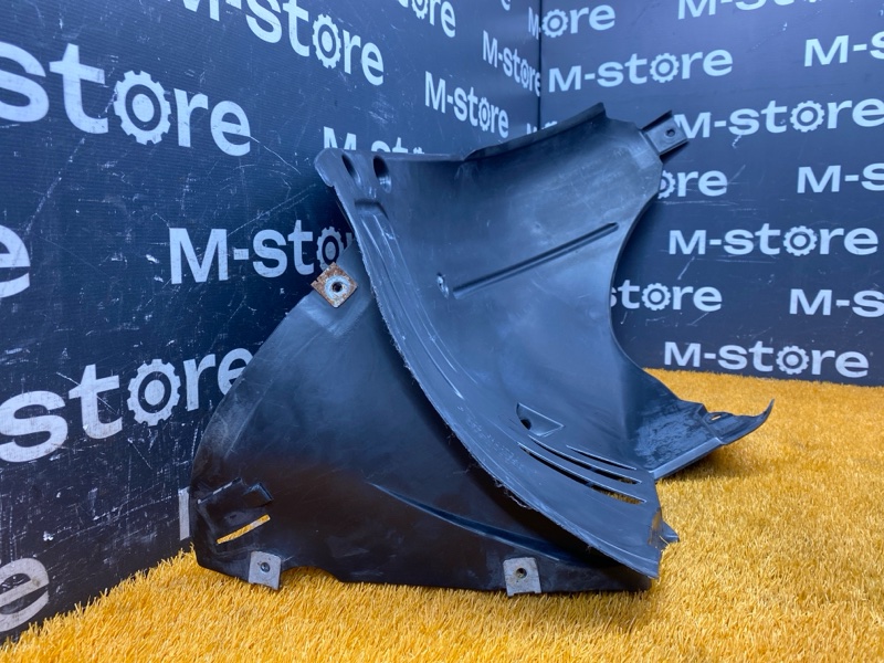 подкрылок, 5000 рублей, Красноярск