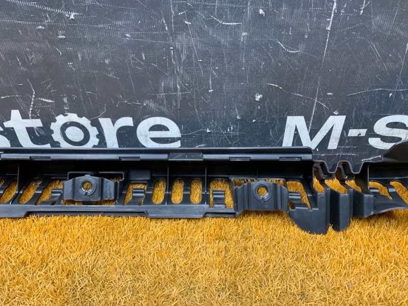 крепление бампера, 1500 рублей, Красноярск