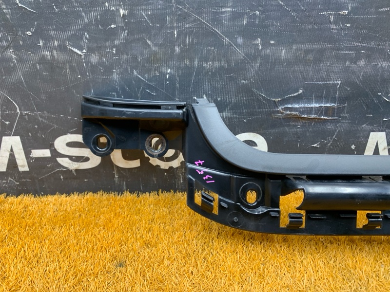 крепление бампера, 500 рублей, Красноярск