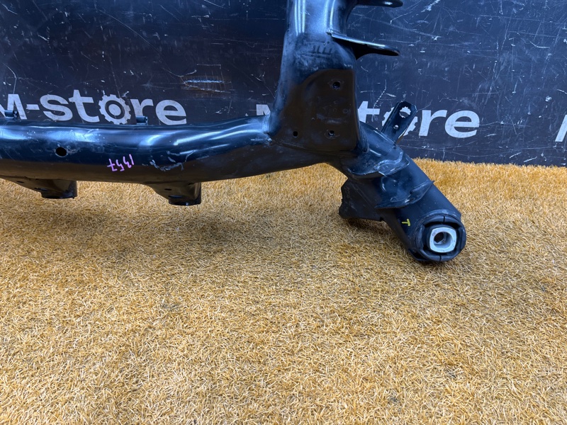 Балка поперечная (подрамник), 4500 рублей, Красноярск