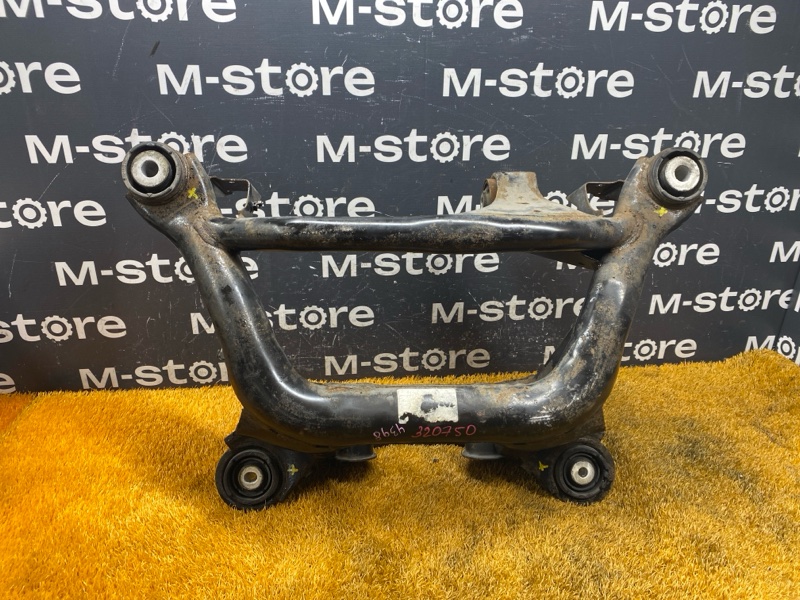 Балка поперечная (подрамник), 2500 рублей, Красноярск