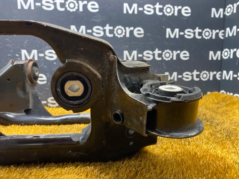 Балка поперечная (подрамник), 2500 рублей, Красноярск