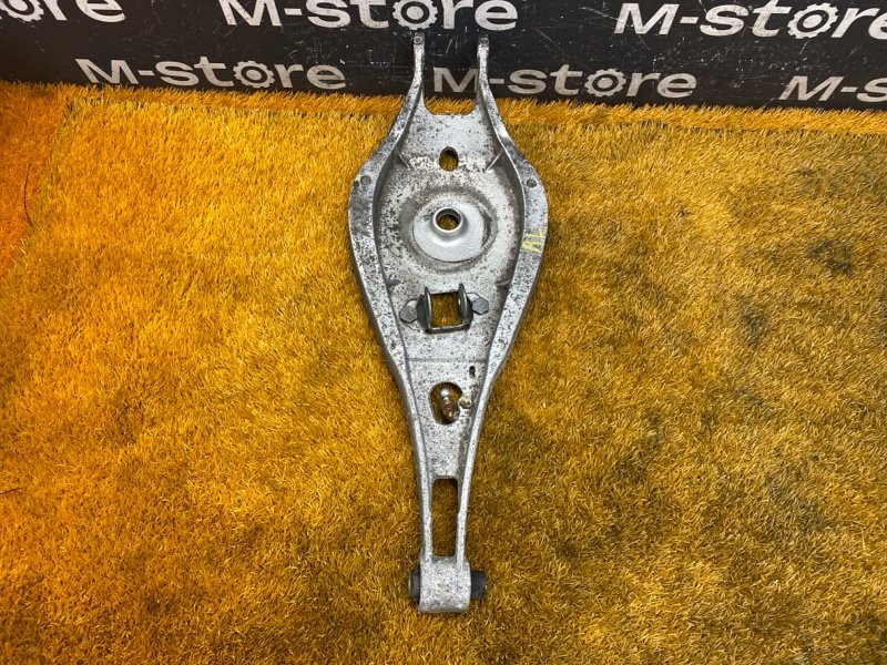 Рычаг подвески верхний, 500 рублей, Красноярск