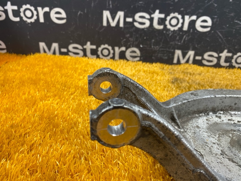 Рычаг подвески верхний, 500 рублей, Красноярск