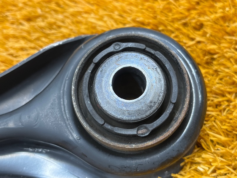 Рычаг подвески верхний, 1500 рублей, Красноярск