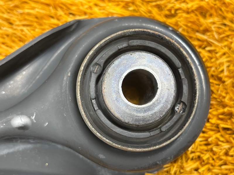 Рычаг подвески верхний, 1500 рублей, Красноярск