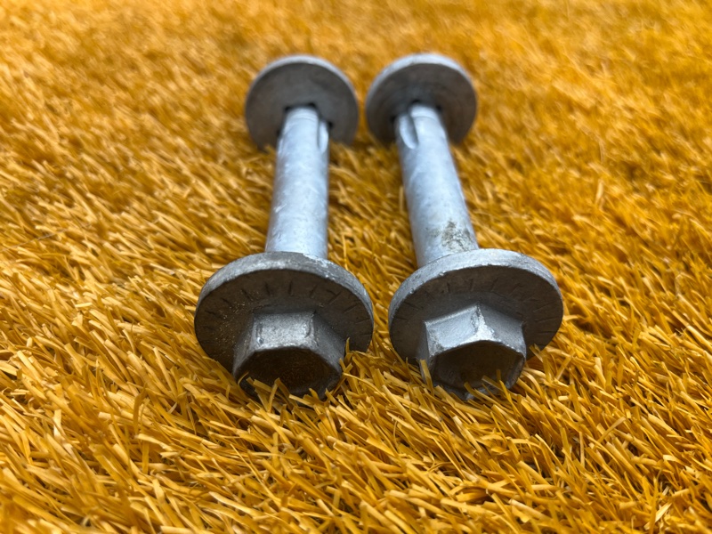 Болт развальный, 600 рублей, Красноярск