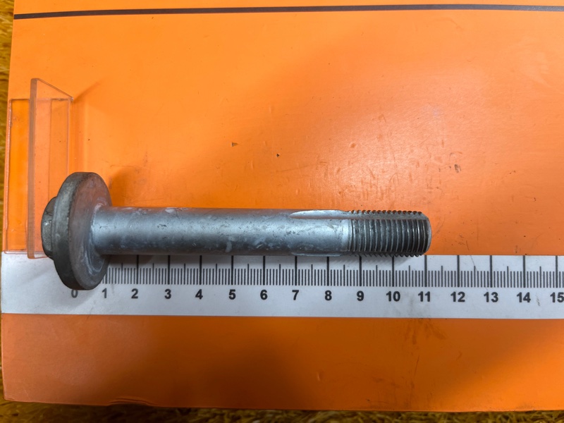 Болт развальный, 600 рублей, Красноярск