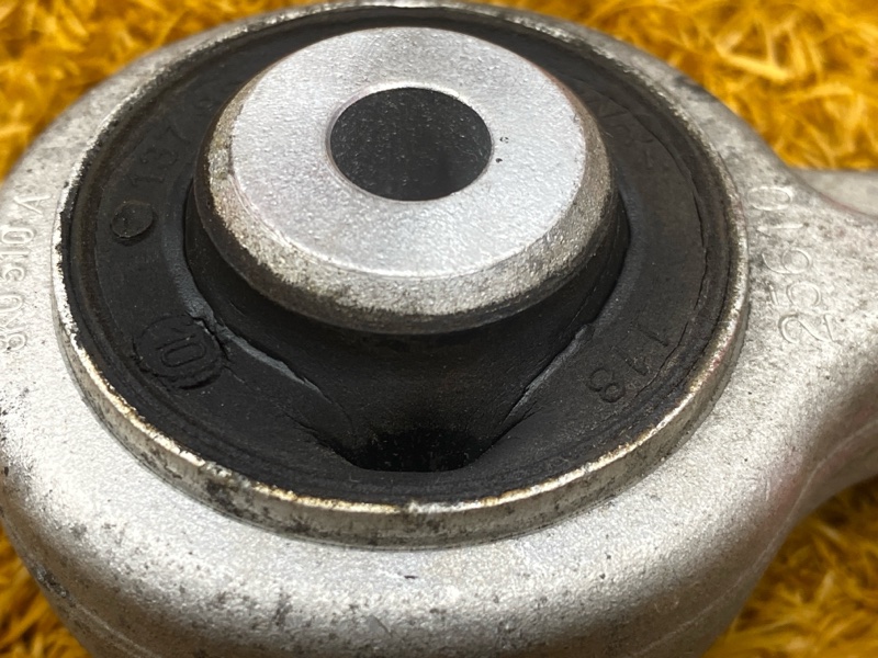 Рычаг подвески верхний, 500 рублей, Красноярск