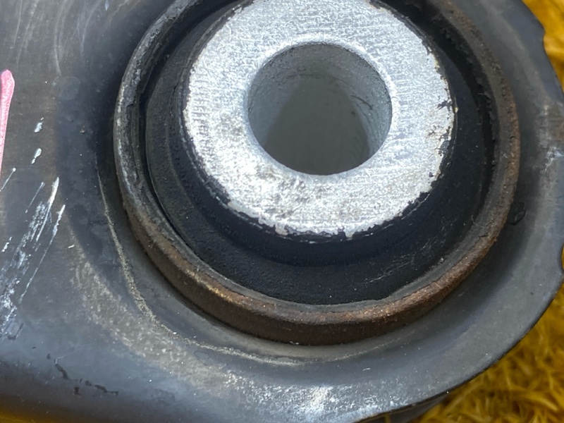 Рычаг подвески верхний, 1200 рублей, Красноярск